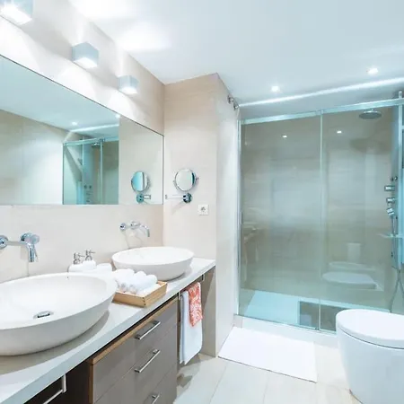 P Sanz 1, 411 By Ybh * Vigo