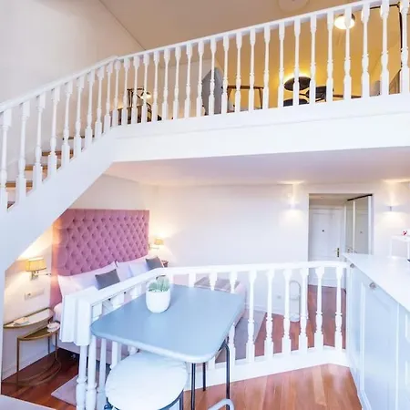 Apartamento Duplex De Lujo En Pleno Centro De La Ciudad.