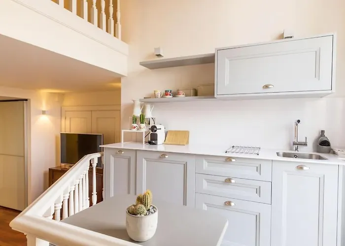 P Sanz 1, 411 By Ybh